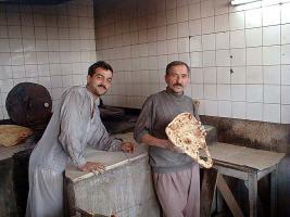 Boulanger dans le nord du pays, près de la mer Caspienne